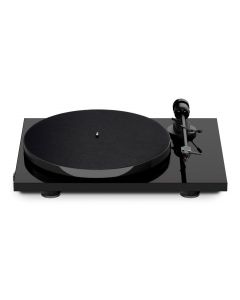 Pro-Ject E1 Biela + OM5e