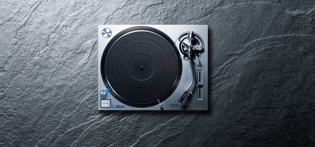 Technics SL-1200GR2 Strieborný